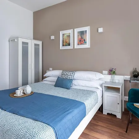 Momo 3 Bed & Breakfast Roma