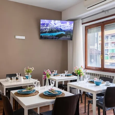 Momo 3 Bed & Breakfast